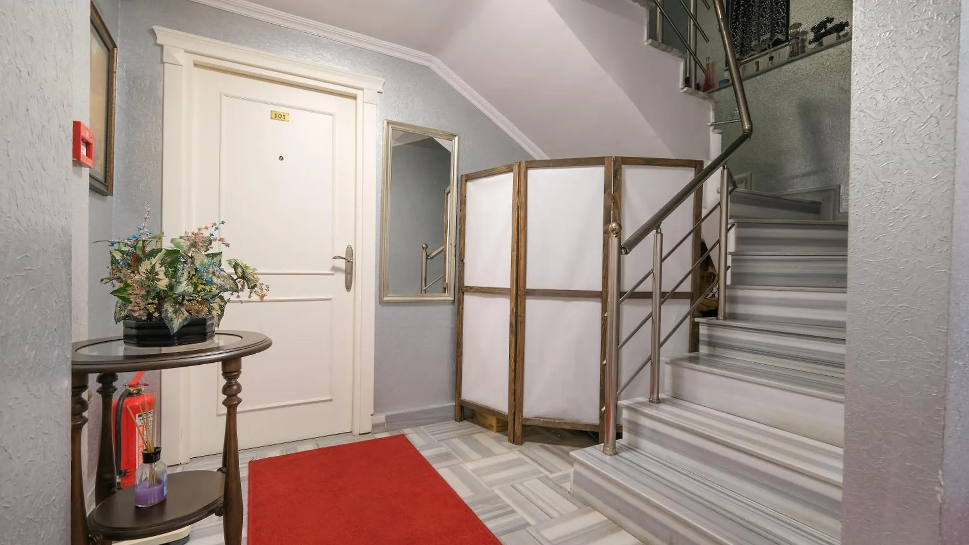 Loren Hotel&Suites Κωνσταντινούπολη 3*,